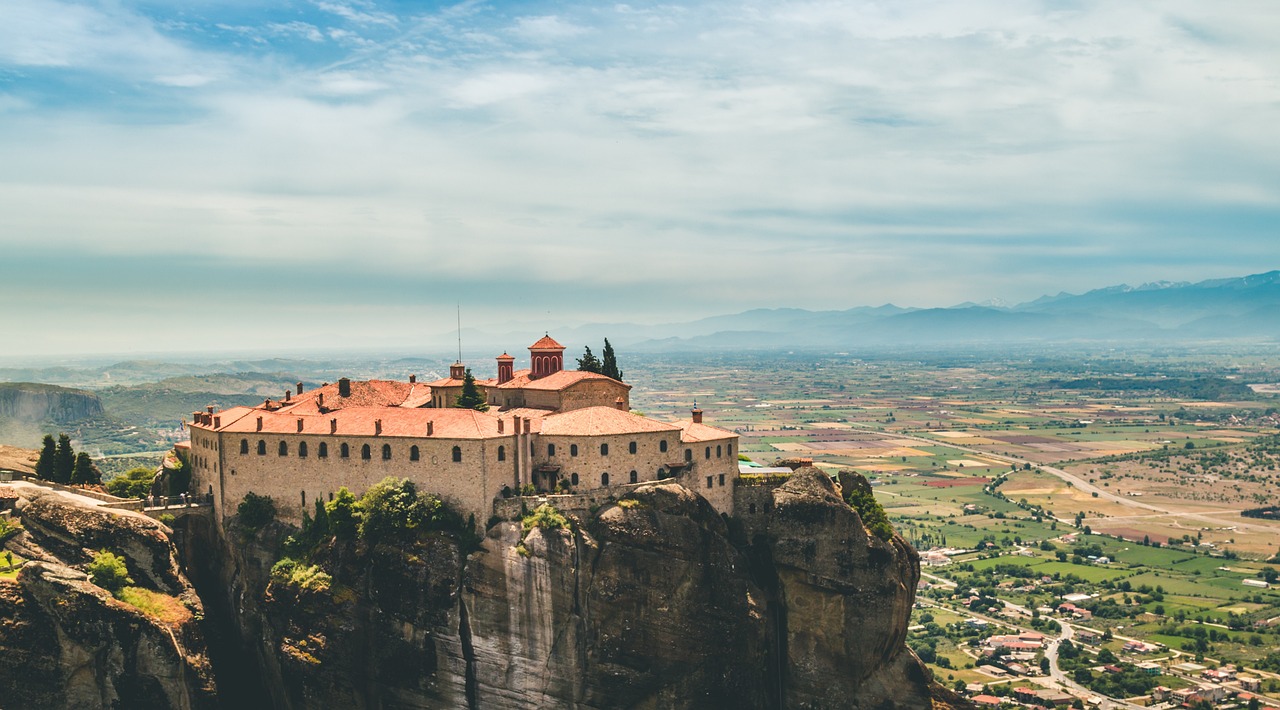 Eco-Friendly Ways to Enjoy Greece’s Meteora